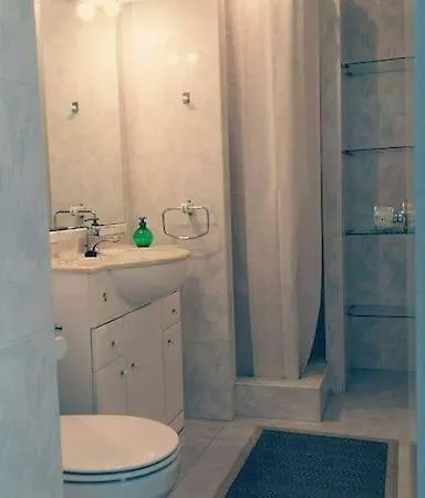 Apartment Alexis Ii *